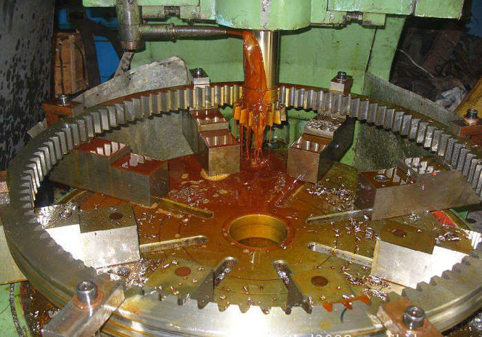 Gear Cutting ( Shaping Gear Teeth )